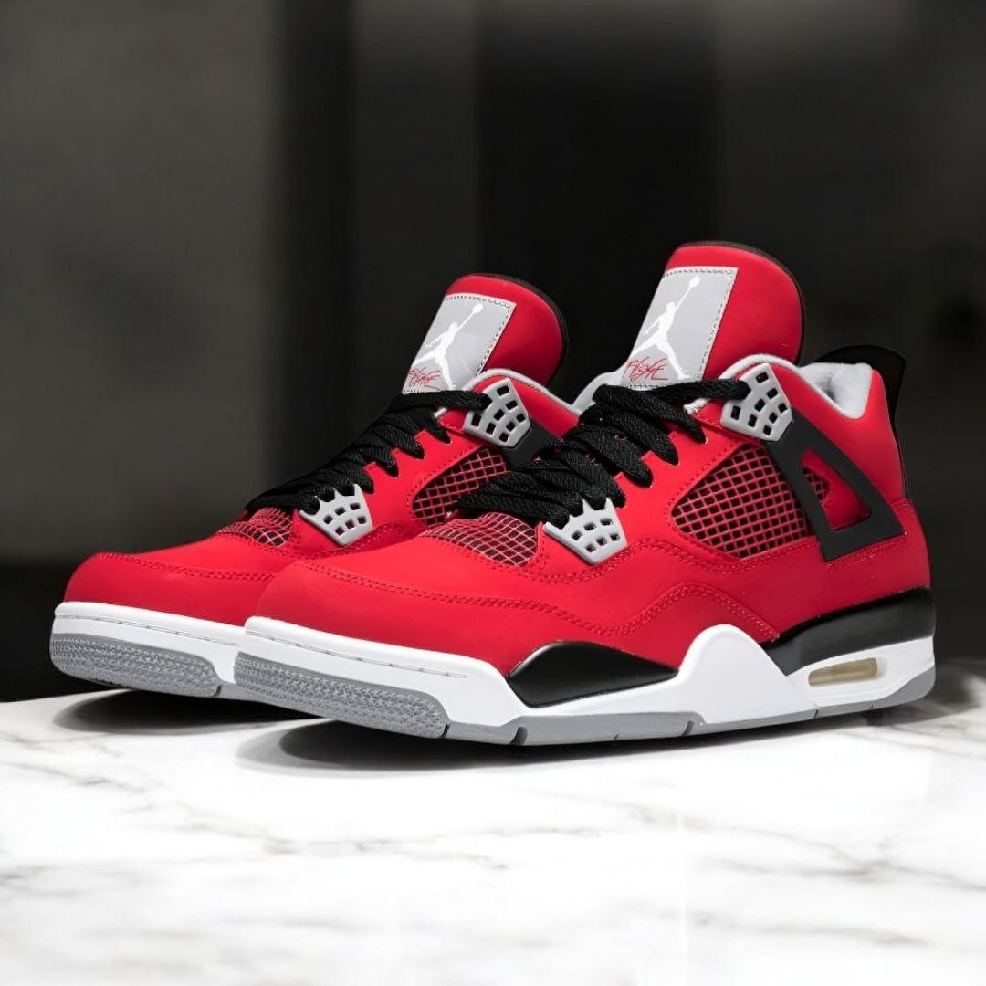 Air Jordan 4
